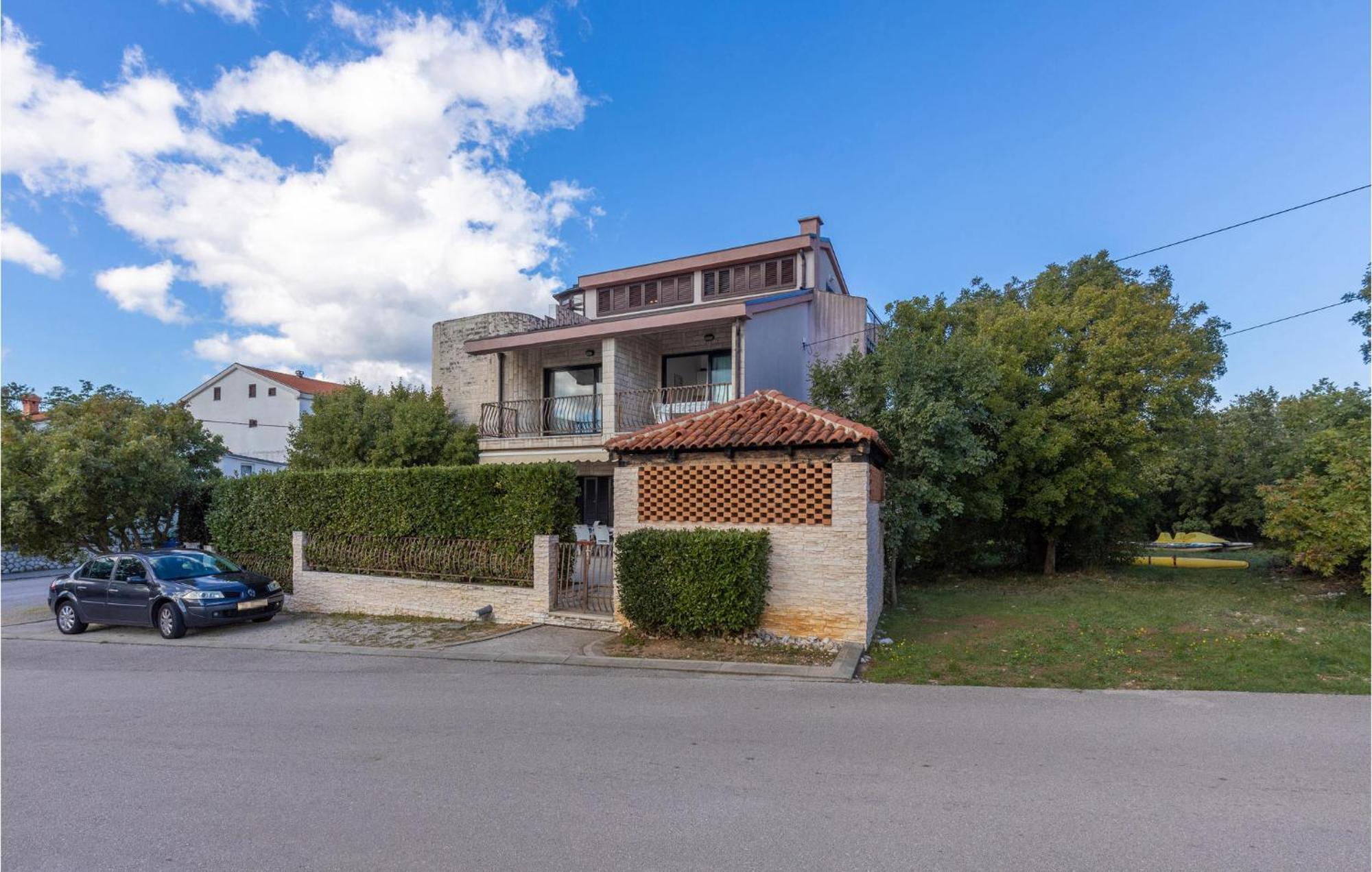 Nice Apartment In Jadranovo With Kitchen ภายนอก รูปภาพ