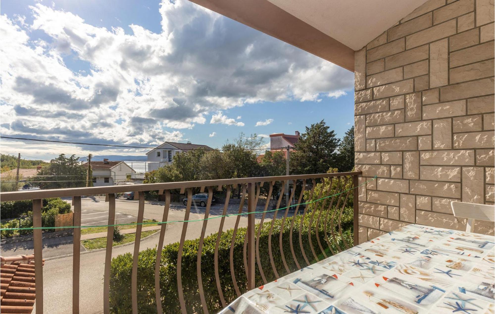 Nice Apartment In Jadranovo With Kitchen ภายนอก รูปภาพ